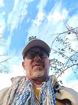 Snapshot of MadProfessor chatting on 10, 3, 2025 MadProfessor online show from 10, 3, 2025