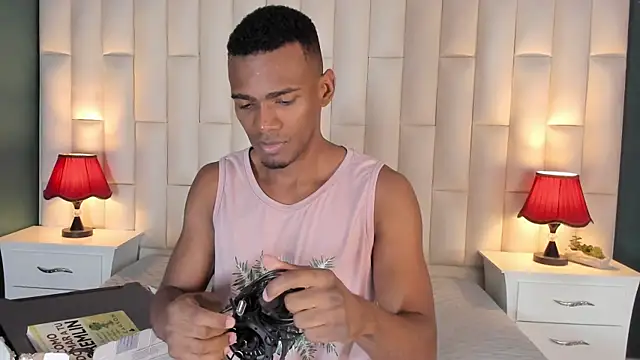 Snapshot of Lonelyfetishguy chatting on 6, 3, 2025 Lonelyfetishguy online show from 6, 3, 2025