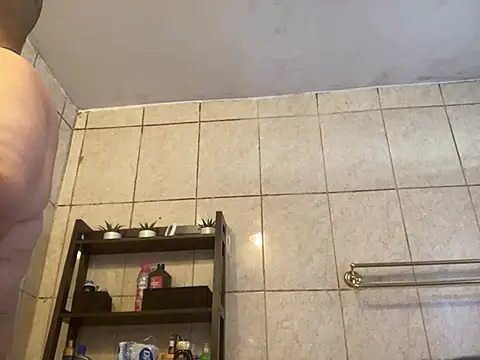 Snapshot of Miguel16i chatting on 9, 12, 2024 Miguel16i online show from 9, 12, 2024