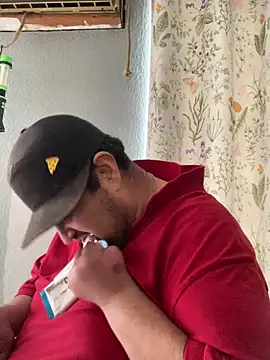 Snapshot of Miguel16i chatting on 6, 3, 2025 Miguel16i online show from 6, 3, 2025