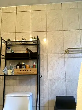 Snapshot of Miguel16i chatting on 18, 9, 2025 Miguel16i online show from 18, 9, 2025