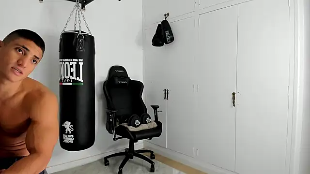 dan01  online show from 22, 10, 2025