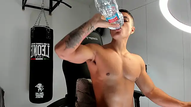 dan01  online show from 12, 11, 2025