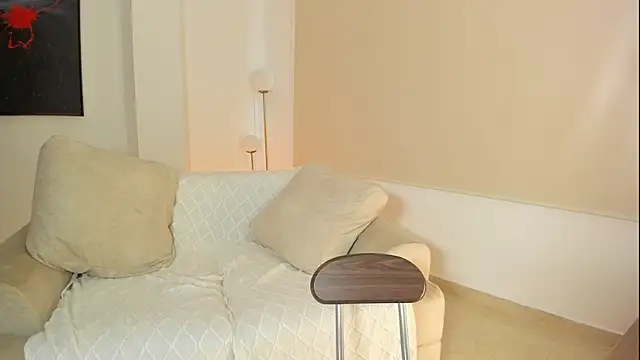 Snapshot of ina__nnaa chatting on 20, 3, 2025 ina nnaa online show from 20, 3, 2025