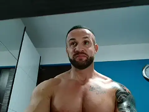 Snapshot of Magnificmuscles89 chatting on 12, 1, 2025 Magnificmuscles89 online show from 12, 1, 2025