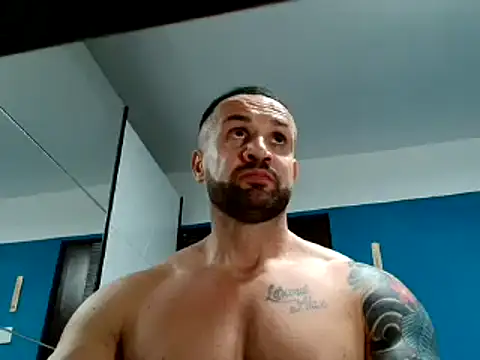 Snapshot of Magnificmuscles89 chatting on 1, 3, 2025 Magnificmuscles89 online show from 1, 3, 2025