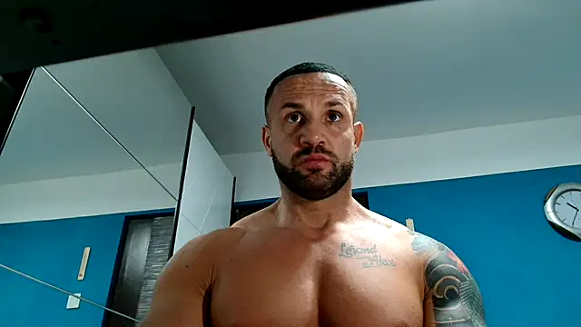 Snapshot of Magnificmuscles89 chatting on 15, 3, 2025 Magnificmuscles89 online show from 15, 3, 2025
