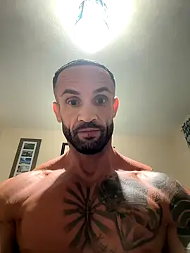 Snapshot of Magnificmuscles89 chatting on 12, 9, 2025 Magnificmuscles89 online show from 12, 9, 2025