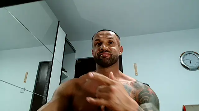 Magnificmuscles89 online show from 13, 11, 2025