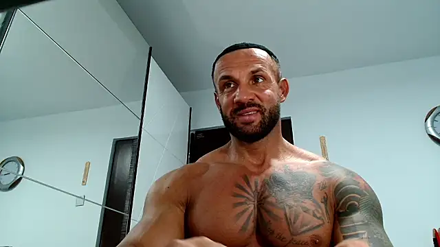 Snapshot of Magnificmuscles89 chatting on 12, 1, 2026 Magnificmuscles89 online show from 12, 1, 2026