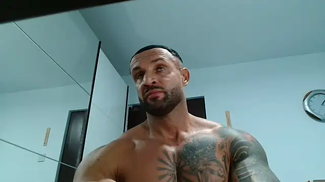 Snapshot of Magnificmuscles89 chatting on 4, 3, 2026 Magnificmuscles89 online show from 4, 3, 2026