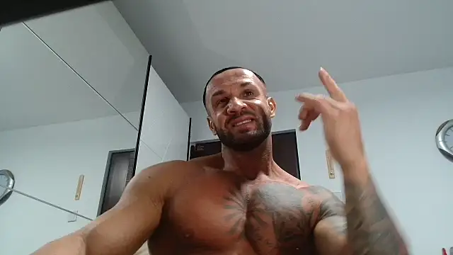 Snapshot of Magnificmuscles89 chatting on 19, 3, 2026 Magnificmuscles89 online show from 19, 3, 2026