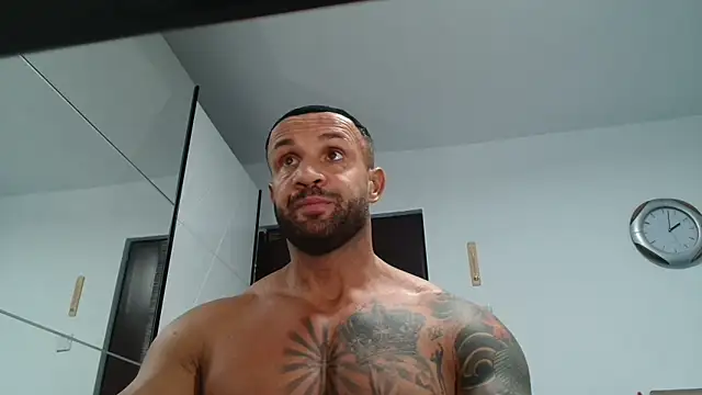 Snapshot of Magnificmuscles89 chatting on 31, 3, 2026 Magnificmuscles89 online show from 31, 3, 2026