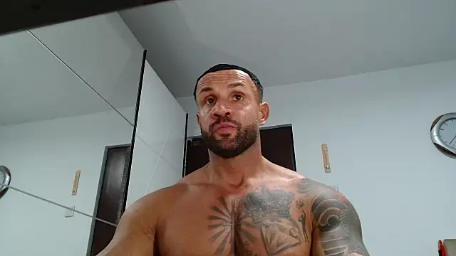 Magnificmuscles89 online show from 7, 5, 2026