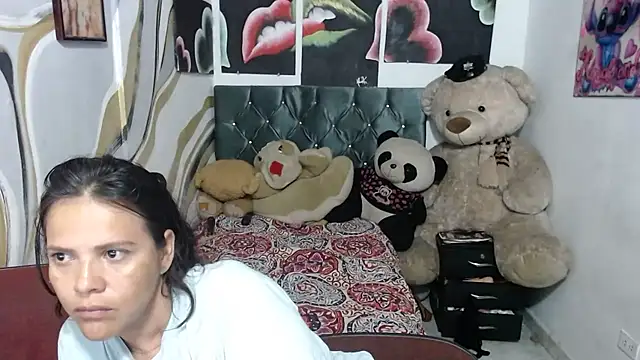 manzanahot9 online show from 26, 3, 2026