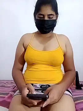 Snapshot of SLZAARA chatting on 11, 10, 2025 SLZAARA online show from 11, 10, 2025