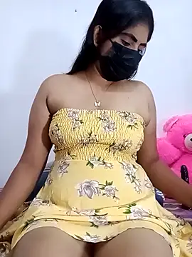 Snapshot of SLZAARA chatting on 15, 10, 2025 SLZAARA online show from 15, 10, 2025