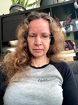 AnnikaRose online show from 2, 3, 2026