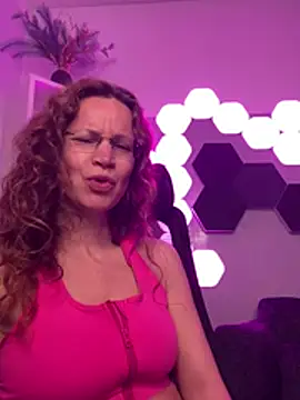AnnikaRose online show from 2, 5, 2026