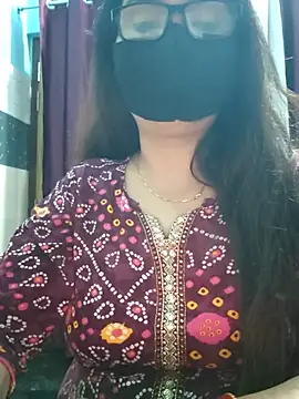 Aishwaryaa 69 online show from 4, 11, 2025