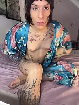 Snapshot of giuli_zerozero chatting on 21, 4, 2026 giuli zerozero online show from 21, 4, 2026
