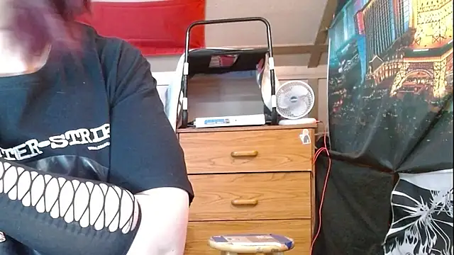 cosmicjones online show from 19, 4, 2026