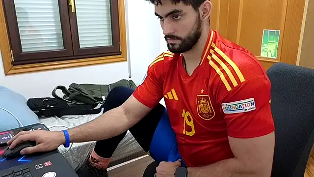 Jackyrose online show from 13, 2, 2025