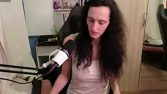 MemiKouki online show from 30, 3, 2026