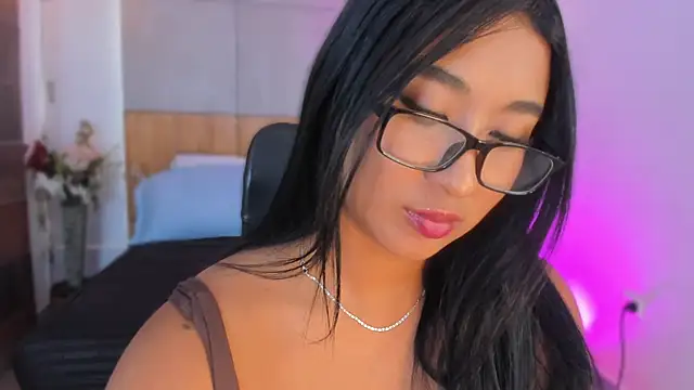 BellaHarllow online show from 7, 5, 2026
