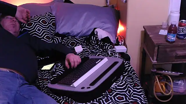 Snapshot of Mic_Oxinner chatting on 23, 2, 2026 Mic Oxinner online show from 23, 2, 2026