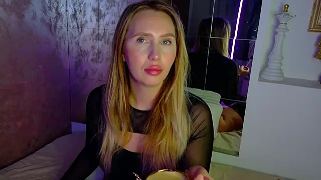 Snapshot of lexy_a chatting on 18, 11, 2025 lexy a online show from 18, 11, 2025