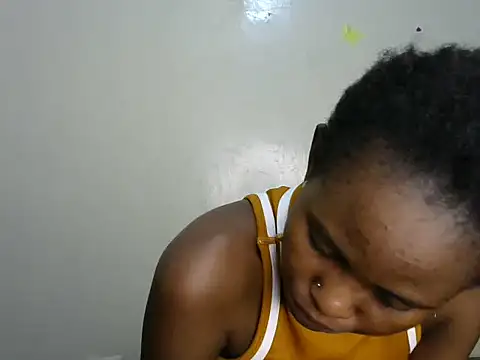 Snapshot of Kasweet_Lee chatting on 5, 12, 2025 Kasweet Lee online show from 5, 12, 2025