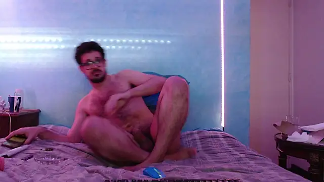 Snapshot of Morpheus-the-oniro chatting on 6, 10, 2025 Morpheus-the-oniro online show from 6, 10, 2025