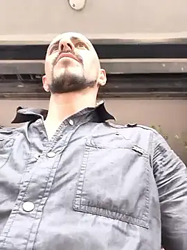 Snapshot of fire_menxxx001 chatting on 4, 3, 2026 fire menxxx001 online show from 4, 3, 2026