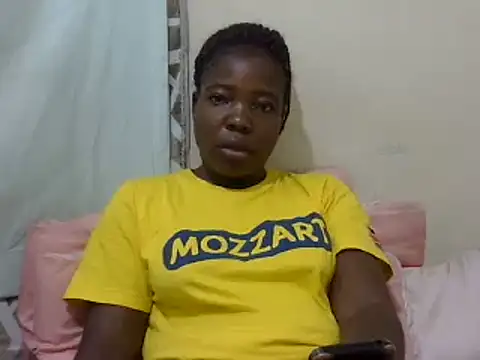 ebony valleria online show from 20, 2, 2025