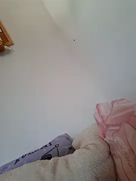 Snapshot of KasiaVenus_ chatting on 28, 10, 2025 KasiaVenus online show from 28, 10, 2025