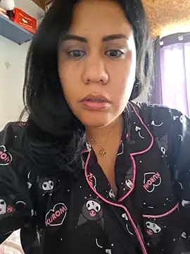 Snapshot of KasiaVenus_ chatting on 31, 10, 2025 KasiaVenus online show from 31, 10, 2025