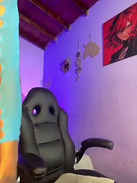 Snapshot of Alexa_Chanell_Oficial chatting on 9, 11, 2025 Alexa Chanell Oficial online show from 9, 11, 2025