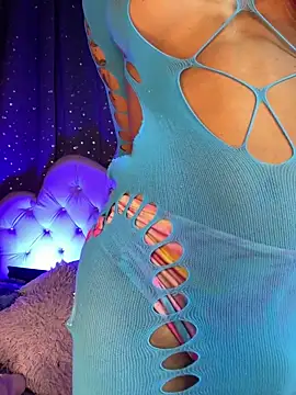 Snapshot of Alexa_Chanell_Oficial chatting on 13, 11, 2025 Alexa Chanell Oficial online show from 13, 11, 2025