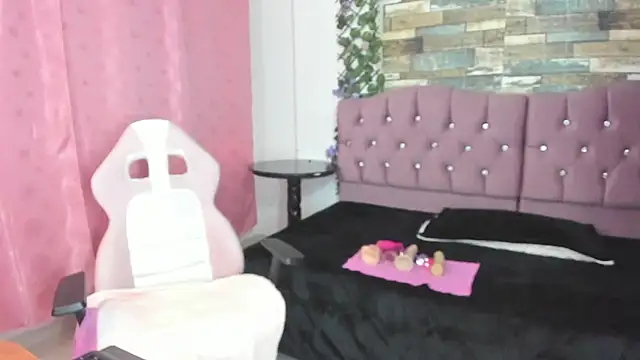 Snapshot of elizabeth_mature23 chatting on 7, 12, 2024 elizabeth mature23 online show from 7, 12, 2024