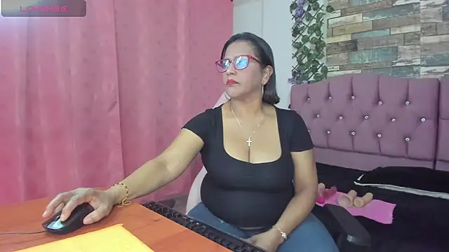 Snapshot of elizabeth_mature23 chatting on 22, 12, 2024 elizabeth mature23 online show from 22, 12, 2024