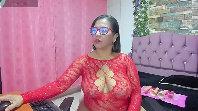 Snapshot of elizabeth_mature23 chatting on 24, 12, 2024 elizabeth mature23 online show from 24, 12, 2024