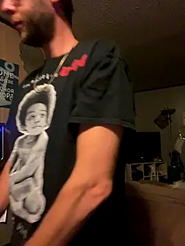 Snapshot of denverfwb chatting on 11, 10, 2025 denverfwb online show from 11, 10, 2025