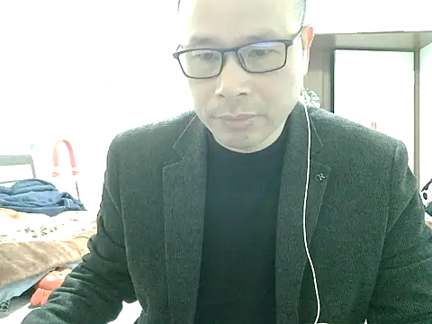 Williams-0577 online show from 22, 3, 2026