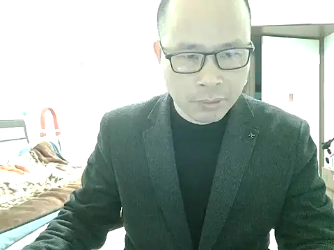 Williams-0577 online show from 23, 3, 2026