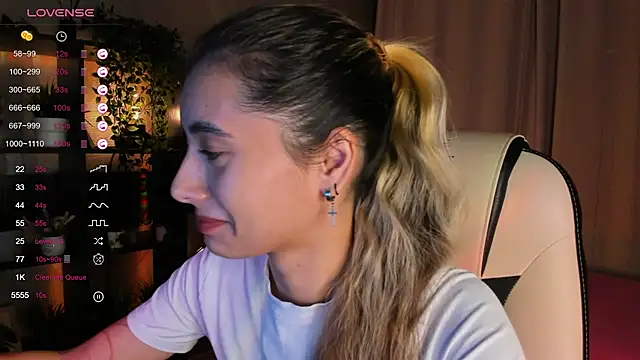 Snapshot of DarlaLike chatting on 19, 9, 2025 DarlaLike online show from 19, 9, 2025