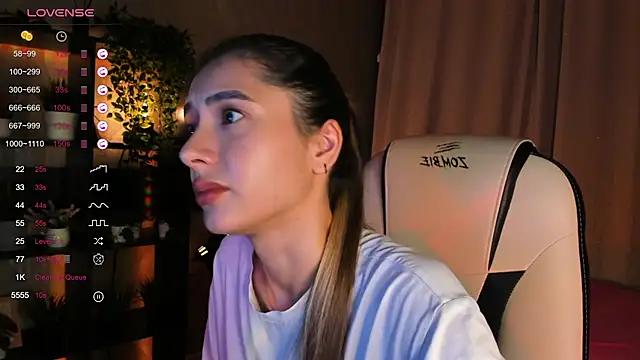 Snapshot of DarlaLike chatting on 29, 9, 2025 DarlaLike online show from 29, 9, 2025