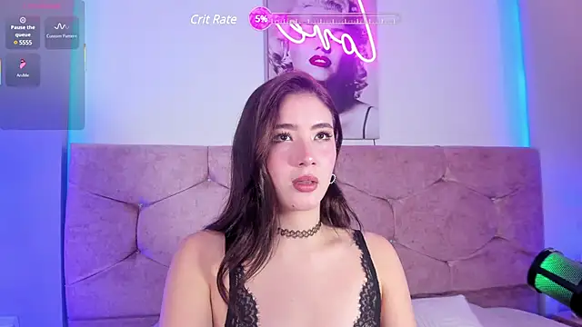 Snapshot of lunar_leen chatting on 7, 3, 2025 lunar leen online show from 7, 3, 2025