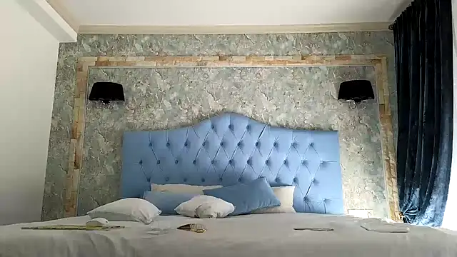 Blanca1 online show from 15, 2, 2025