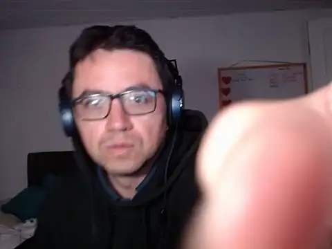 Diptongo online show from 22, 12, 2025